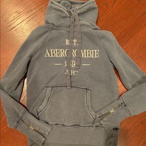 Abercrombie Fitch Gray sweatshirt XS
